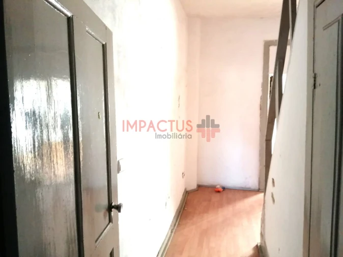 Moradia T3 para Venda em Campanhã Foto 10