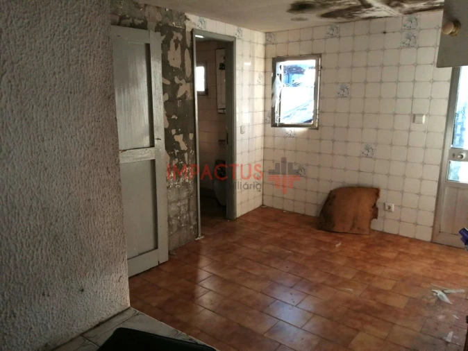 Moradia T3 para Venda em Campanhã Foto 25