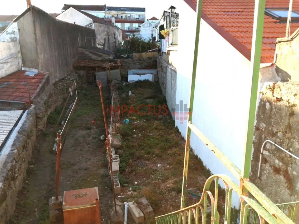 Moradia T3 para Venda em Campanhã Foto 24