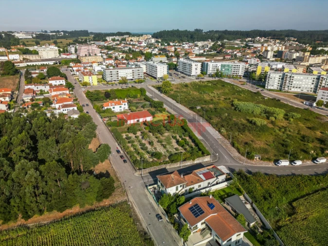 Moradia T10 para Venda em Castêlo da Maia Foto 13