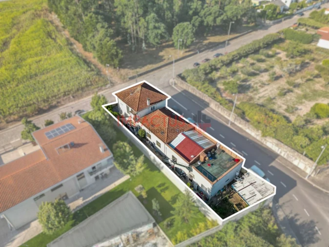 Moradia T10 para Venda em Castêlo da Maia Foto 7