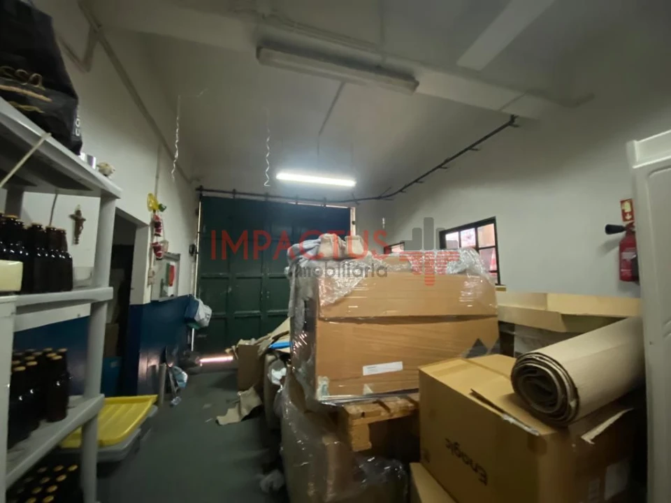 Moradia T10 para Venda em Castêlo da Maia Foto 26