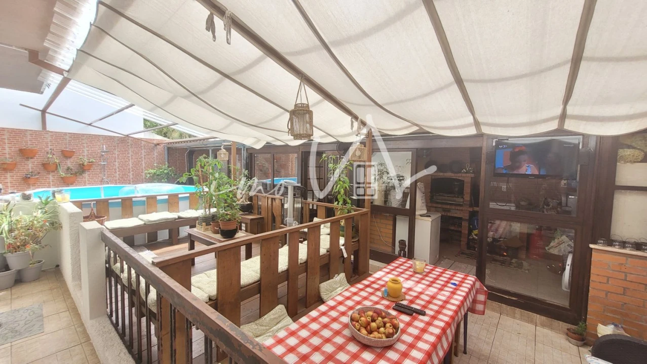 Moradia T4 para Venda em Tavarede Foto 12