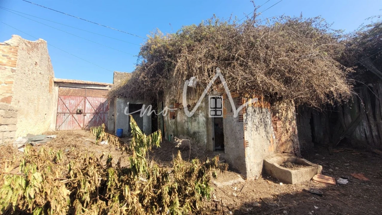 Moradia T2 para Venda em Vacariça Foto 4