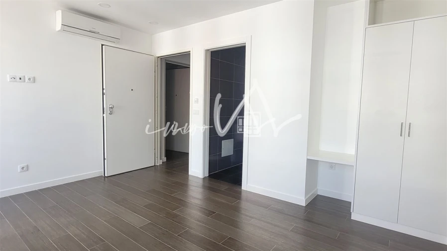 Moradia T9 para Venda em Buarcos Foto 44