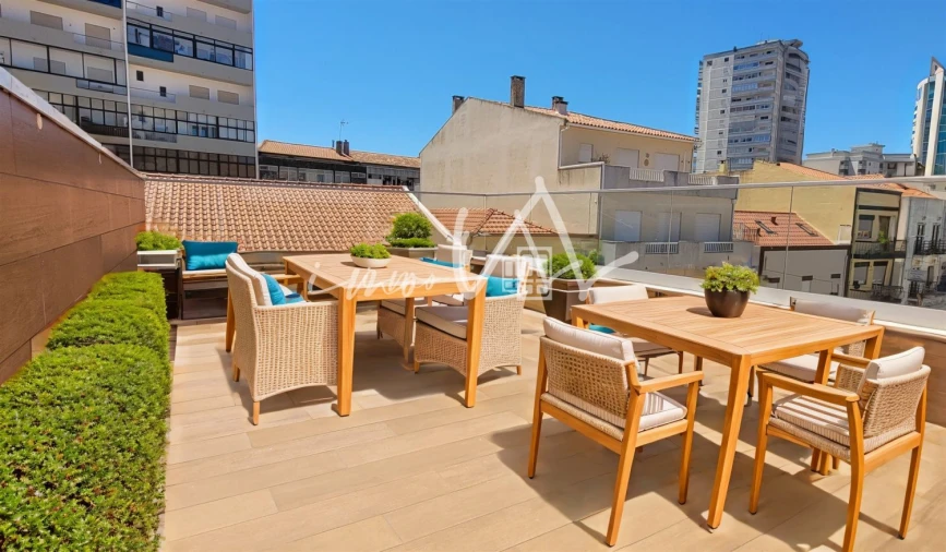 Moradia T9 para Venda em Buarcos