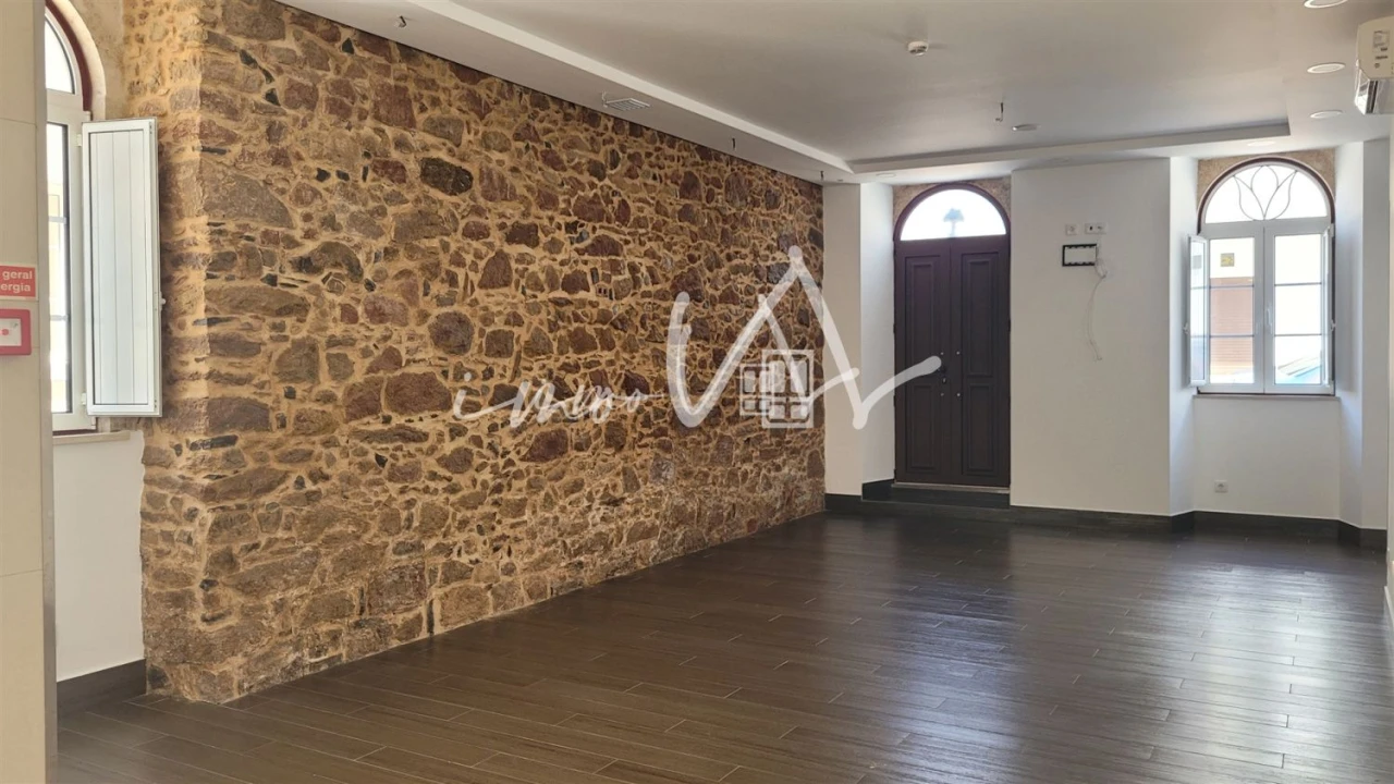 Moradia T9 para Venda em Buarcos Foto 10