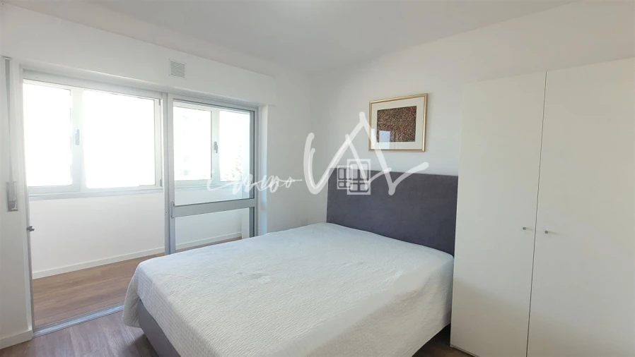 Apartamento T1 para Venda em Buarcos Foto 13