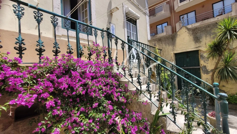 Moradia T7 para Venda em Buarcos Foto 5