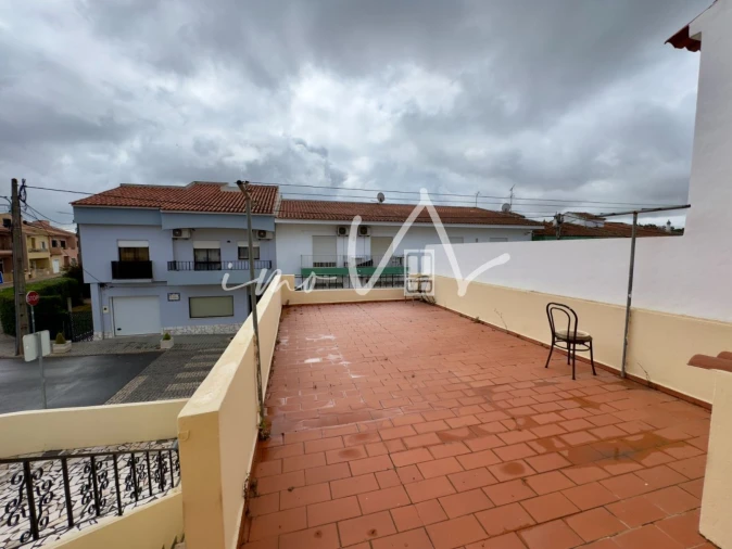 Moradia T3 para Venda em Silves Foto 6