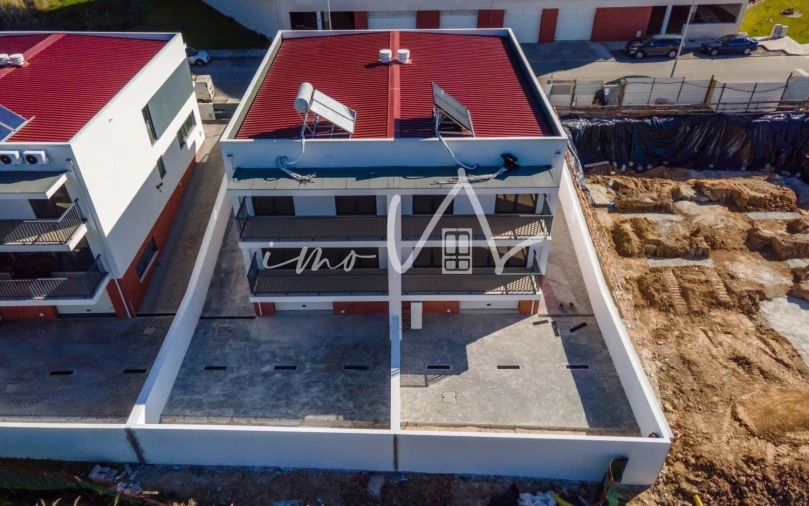 Moradia T4 para Venda em Tavarede Foto 7