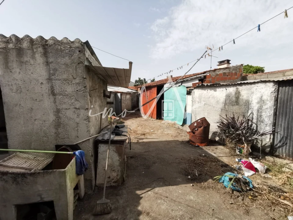 Moradia T3 para Venda em Marinha das Ondas Foto 11