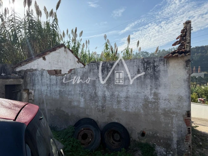 Moradia T1 para Venda em Tavarede Foto 4