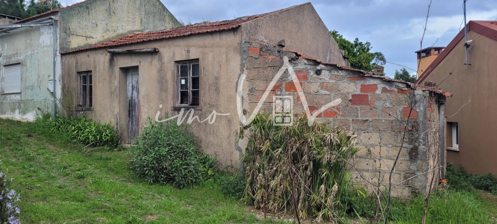 Moradia T2 para Venda em Tavarede Foto 1