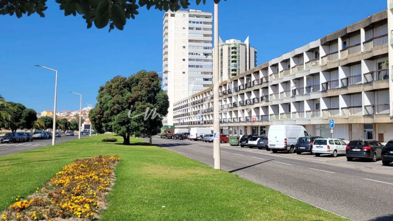 Apartamento T2 para Venda em Buarcos Foto 1