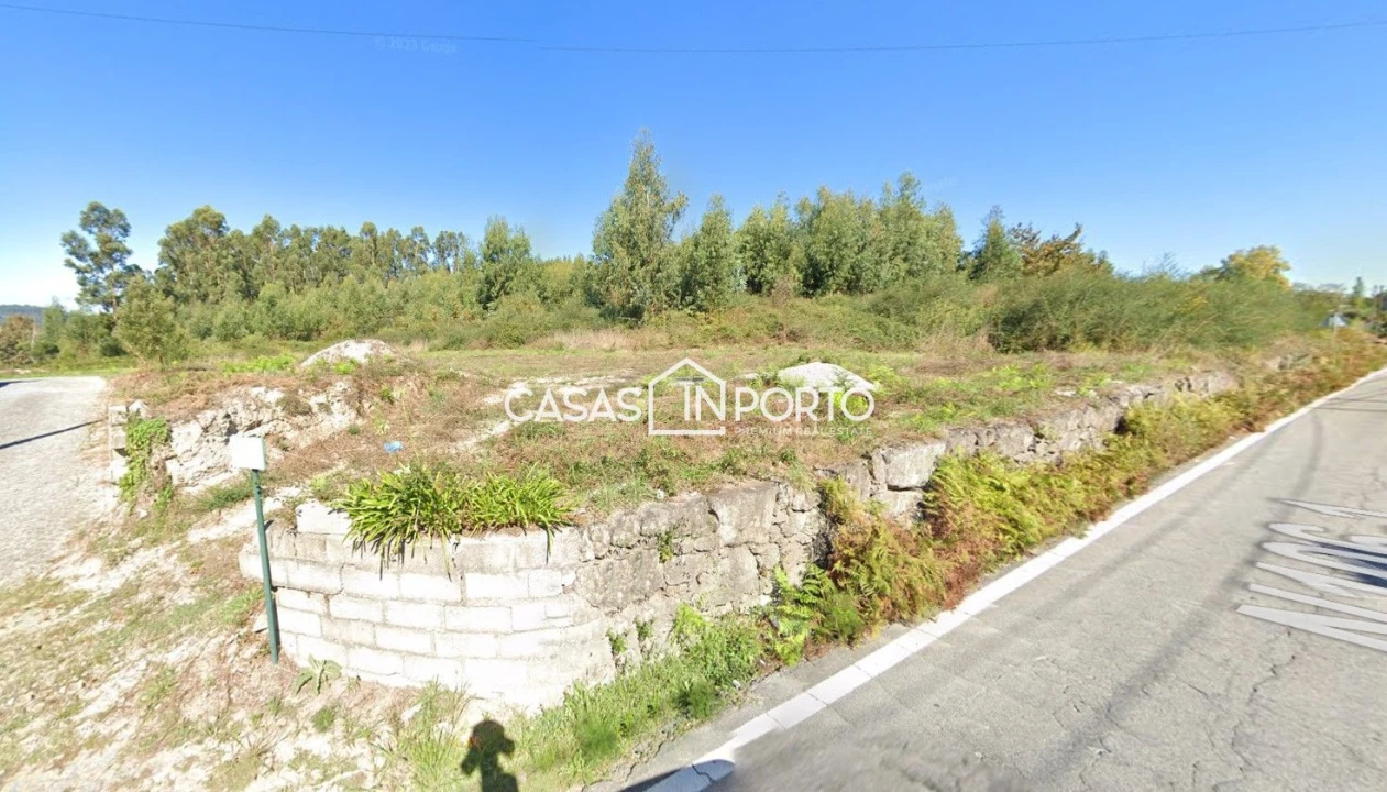 Terreno para Venda em Nespereira e Casais Foto 1