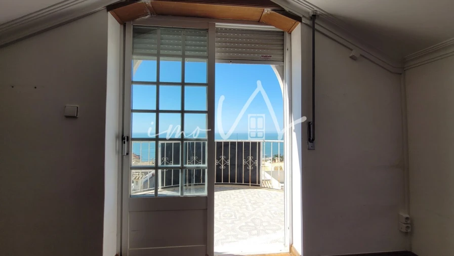 Moradia T4 para Venda em Buarcos Foto 8