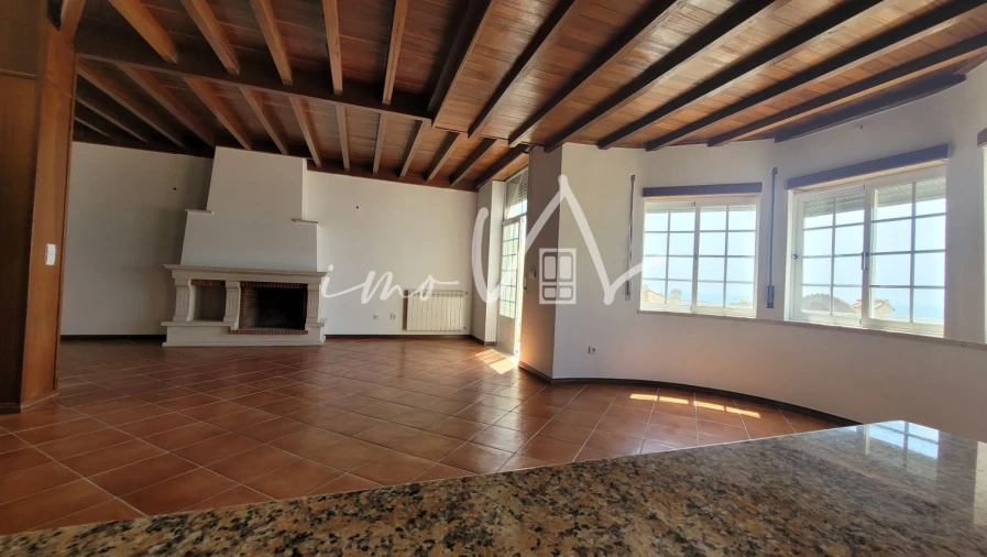 Moradia T4 para Venda em Buarcos Foto 16