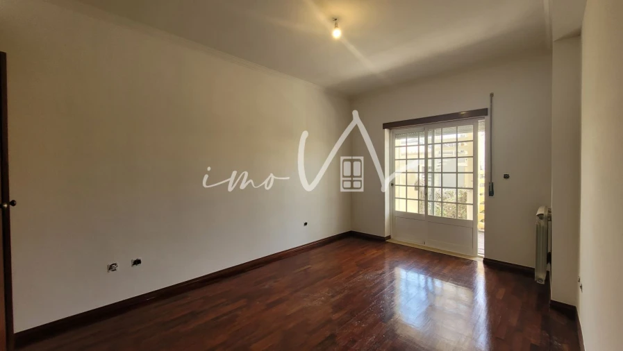 Moradia T4 para Venda em Buarcos Foto 32