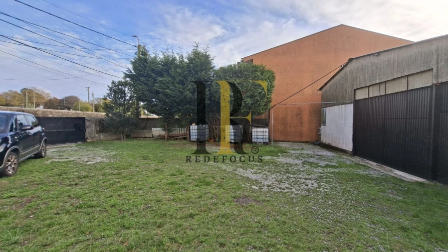 Terreno para Venda em Silvalde Foto 2