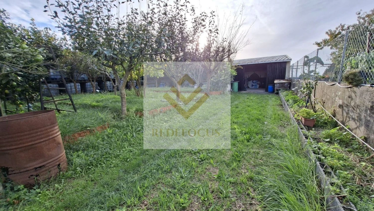 Terreno para Venda em Silvalde Foto 4