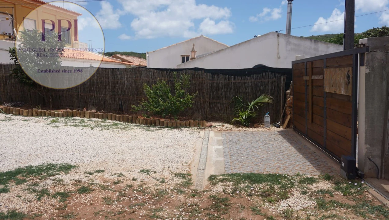 Terreno para Venda em Budens Foto 15