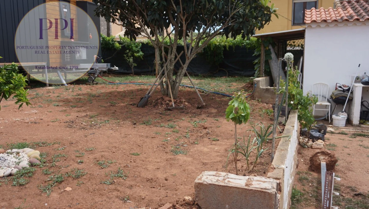 Terreno para Venda em Budens Foto 23