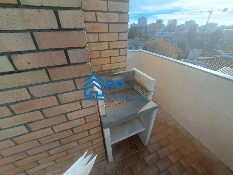 Apartamento T3 para Venda em São Mamede de Infesta e Senhora da Hora Foto 32