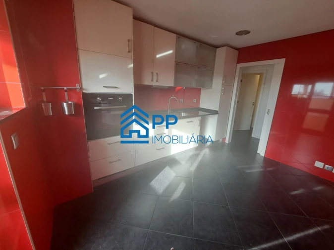 Apartamento T3 para Venda em São Mamede de Infesta e Senhora da Hora Foto 2