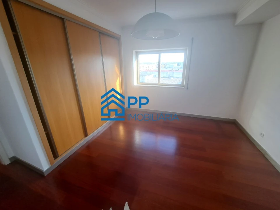 Apartamento T3 para Venda em São Mamede de Infesta e Senhora da Hora Foto 19