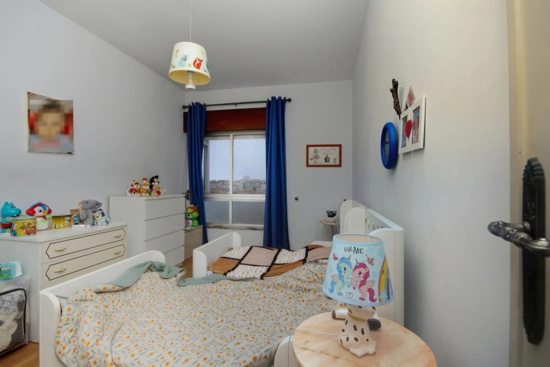 Apartamento T4 para Venda em Algueirão-Mem Martins Foto 19