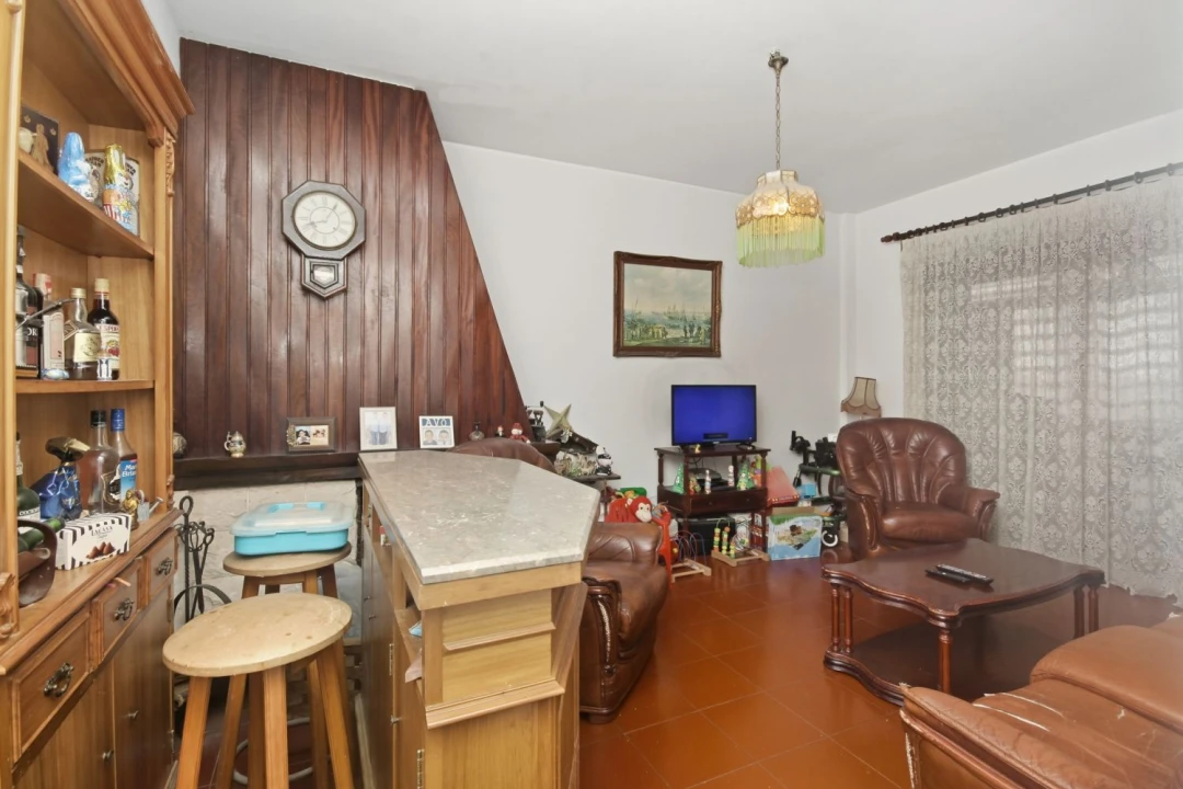 Apartamento T4 para Venda em Algueirão-Mem Martins Foto 24