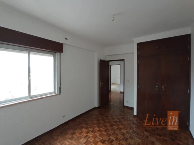 Apartamento T3 para Venda em Carregado e Cadafais Foto 14