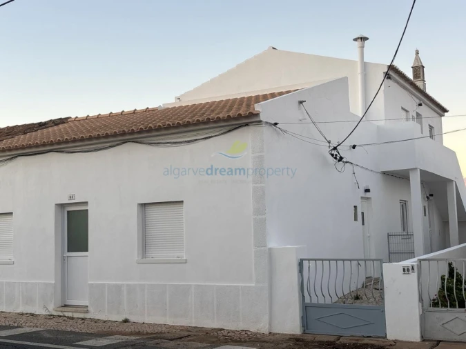 Prédio para Venda em Albufeira e Olhos de Água