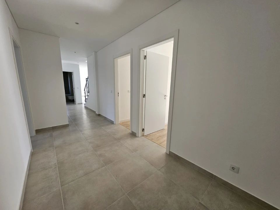 Apartamento T4 para Venda em Tavira (Santa Maria e Santiago) Foto 10