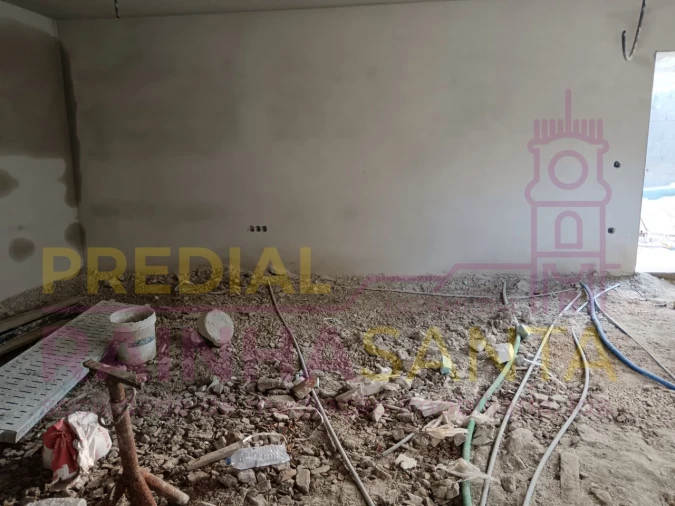 Moradia T4 para Venda em Santa Clara e Castelo Viegas Foto 12