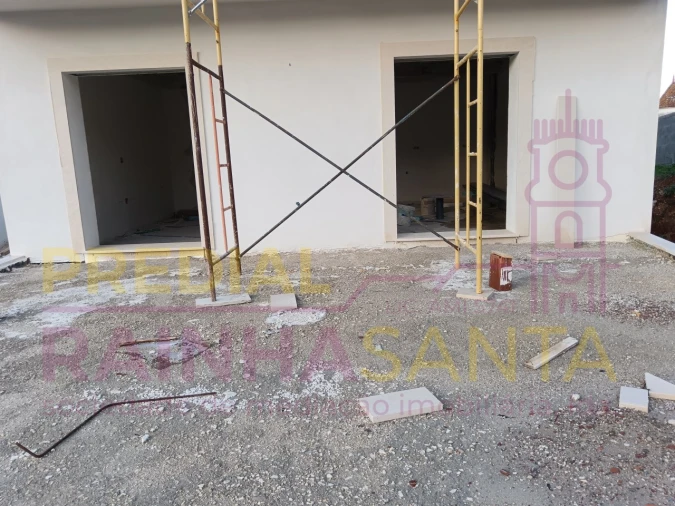 Moradia T4 para Venda em Santa Clara e Castelo Viegas Foto 13