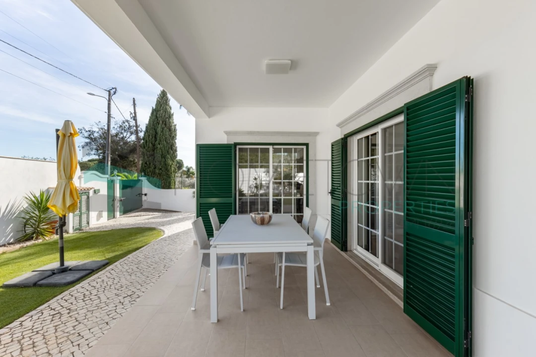 Moradia T3 para Venda em Quarteira Foto 42