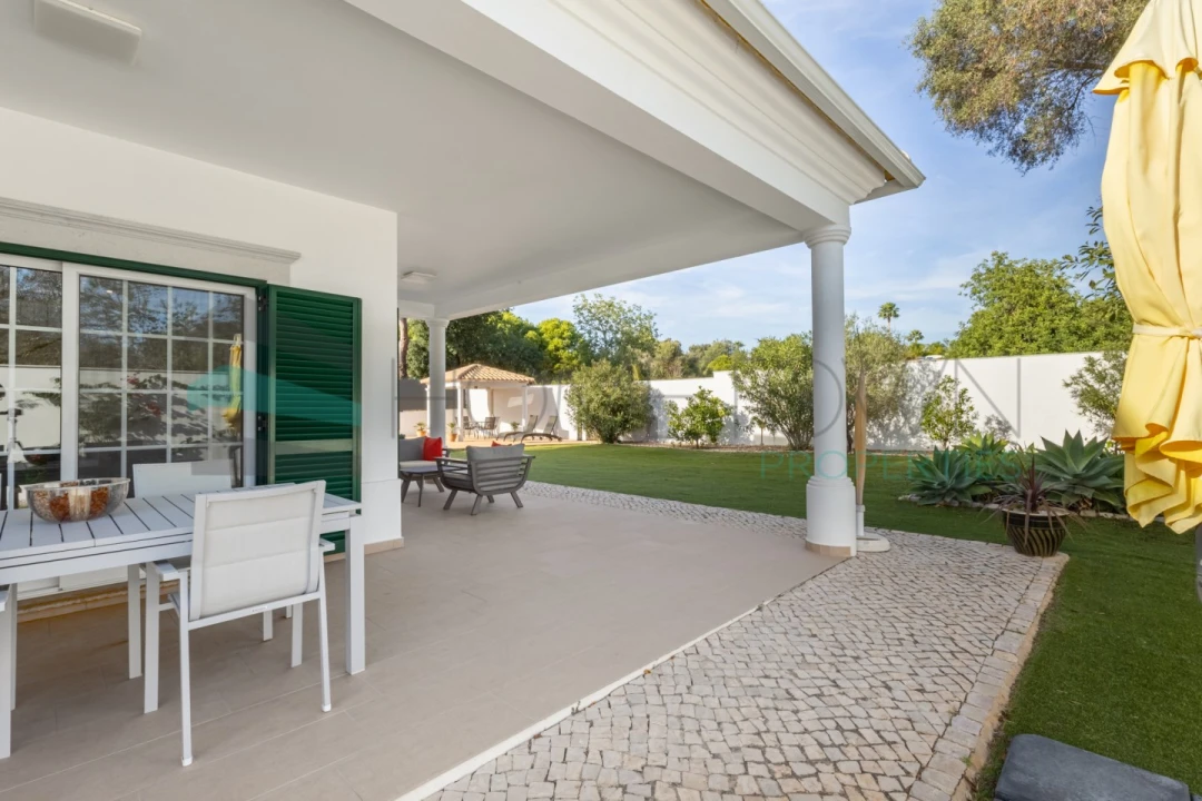 Moradia T3 para Venda em Quarteira Foto 43