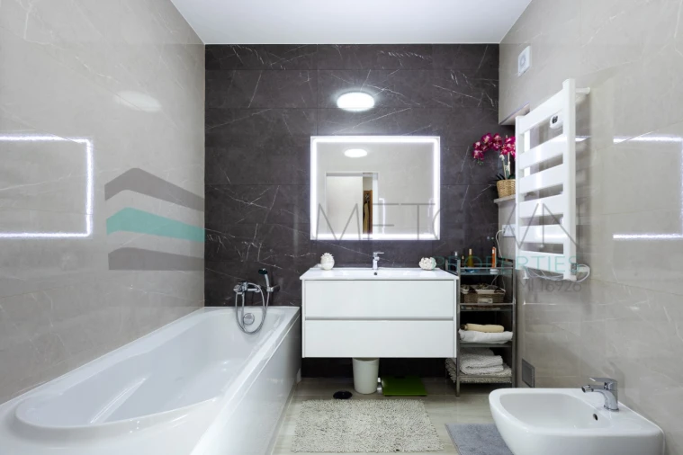 Moradia T3 para Venda em Quarteira Foto 18