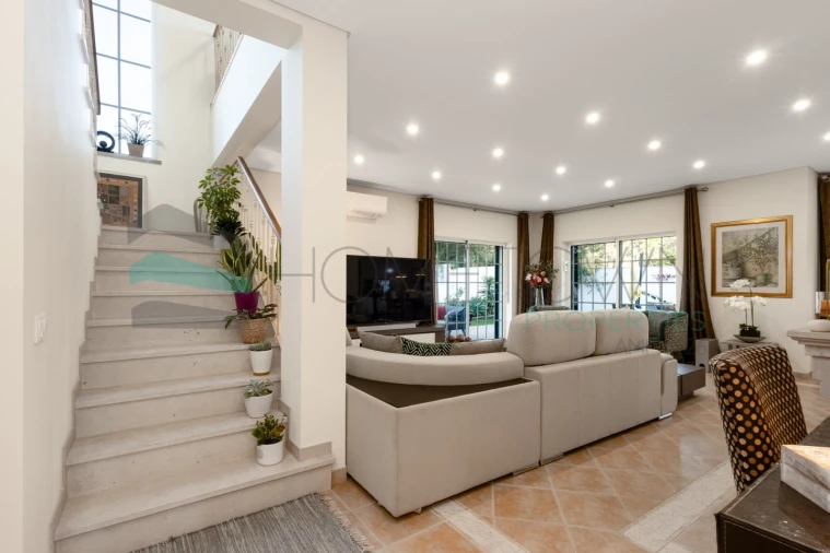 Moradia T3 para Venda em Quarteira Foto 22