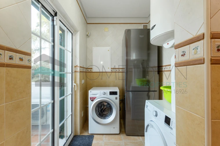 Moradia T3 para Venda em Quarteira Foto 28