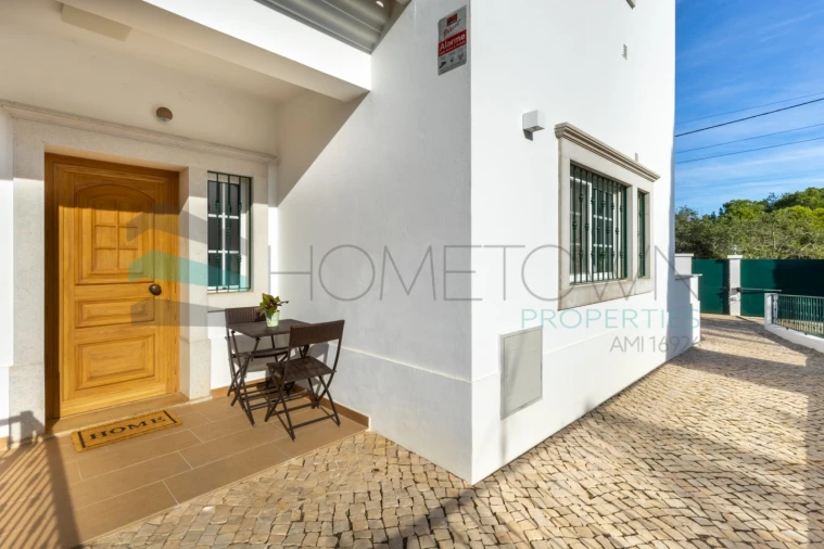 Moradia T3 para Venda em Quarteira Foto 47