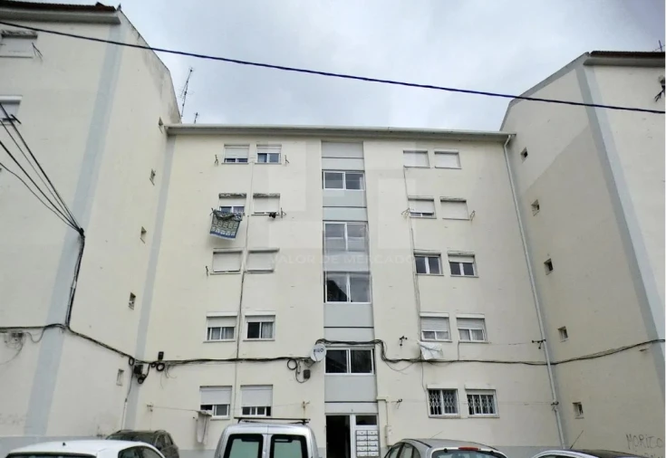 Apartamento T3 para Venda em Laranjeiro e Feijó