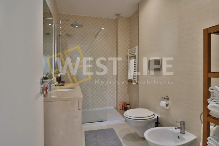 Moradia T5 para Venda em Ericeira Foto 14