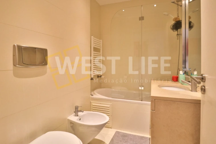 Moradia T5 para Venda em Ericeira Foto 17