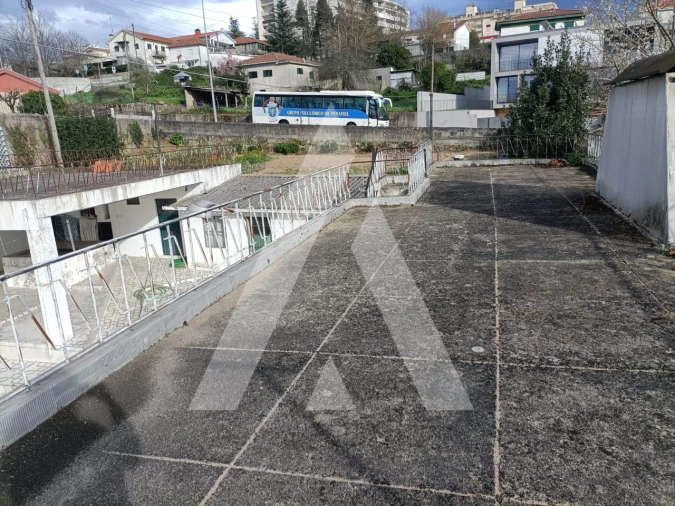 Moradia T3 para Venda em Penafiel Foto 3