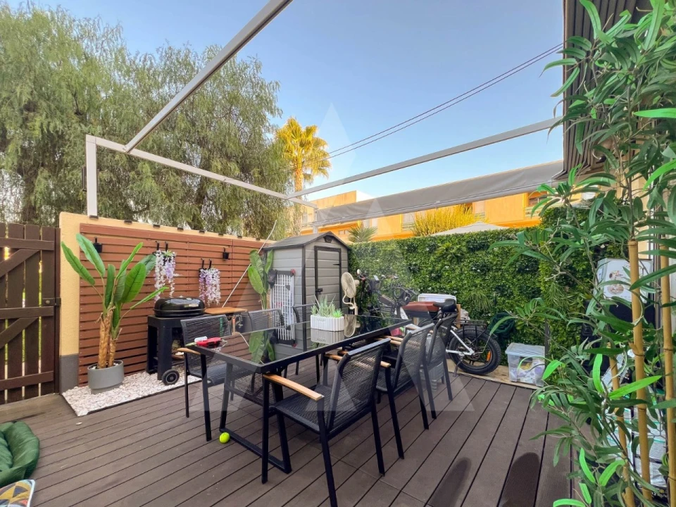 Apartamento T2 para Venda em Quarteira Foto 13