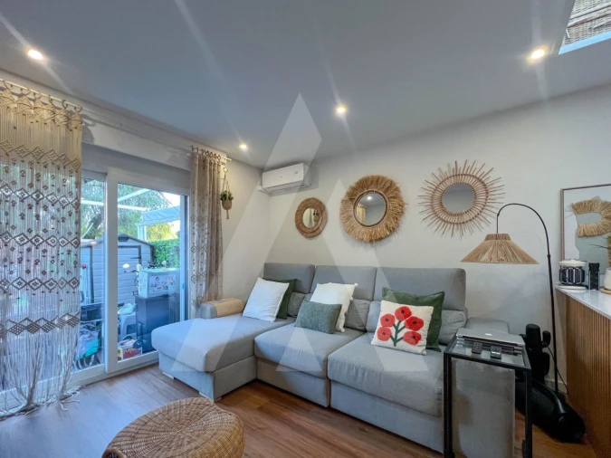 Apartamento T2 para Venda em Quarteira Foto 7