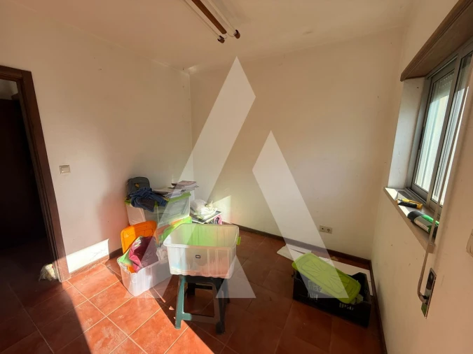 Armazém para Arrendamento em Arrabal Foto 12